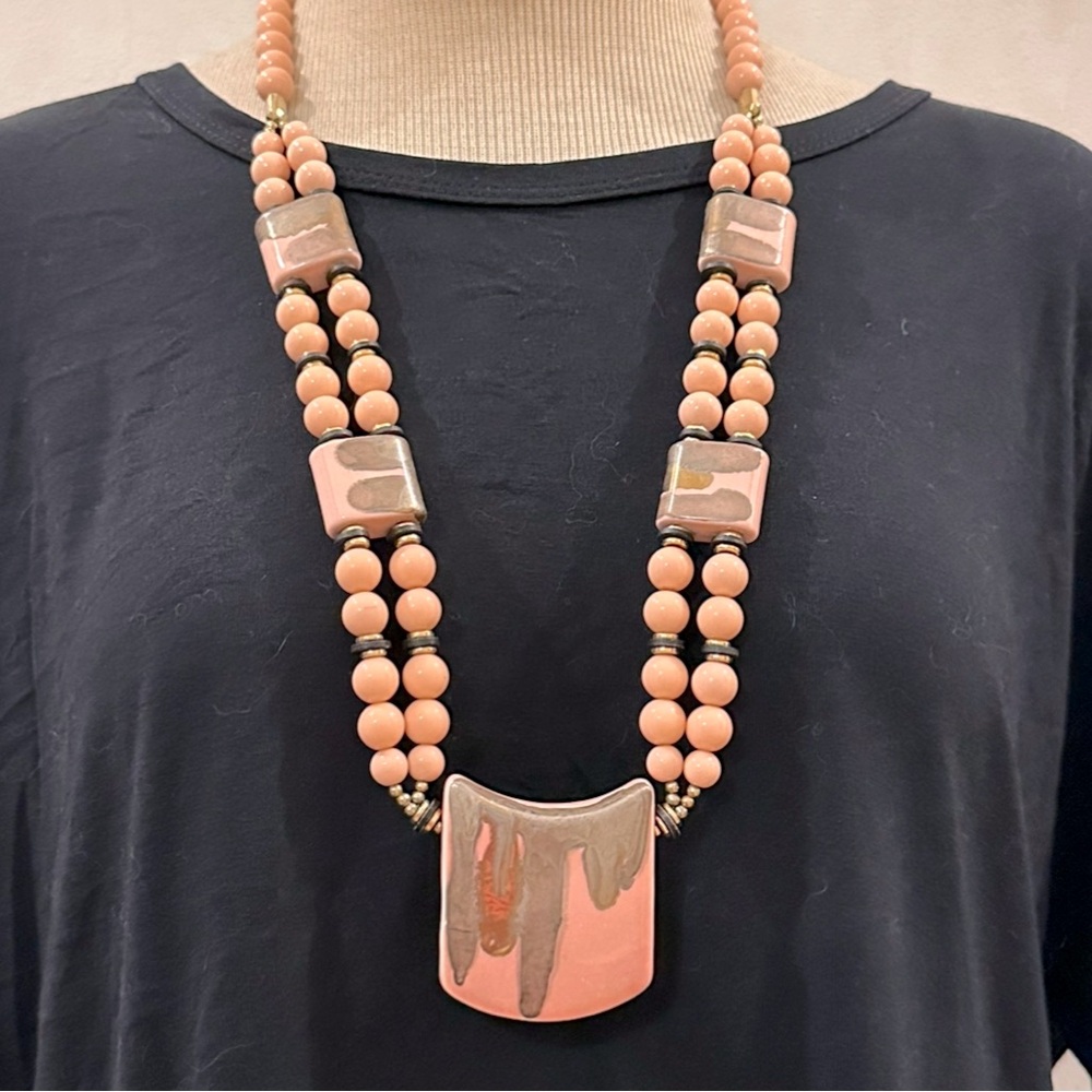 Pink and Gold/Bronze Beaded Necklace